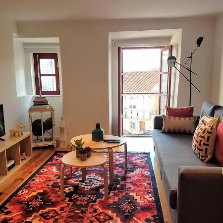 Comfort In Old Lisbona